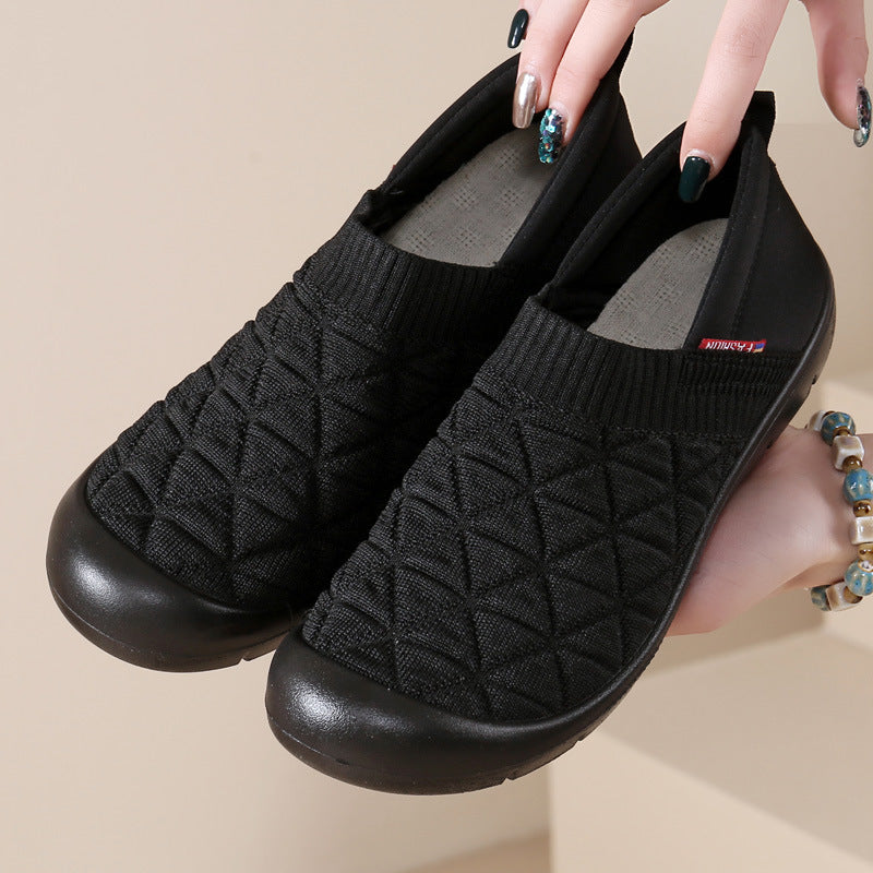 Spring Casual Slip-On Beijing Cloth Shoes Lightweight Flat Shoes Soft Sole Comfortable Versatile Mom Shoes